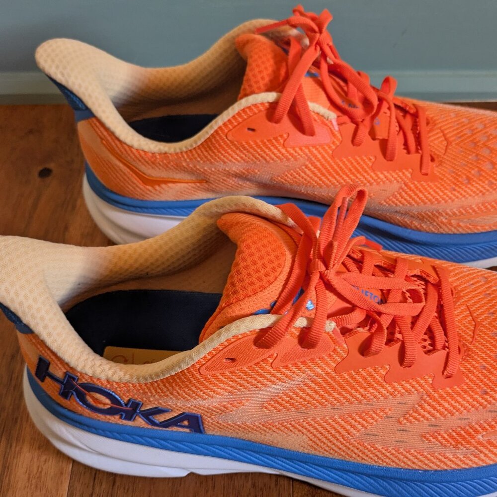 Hoka Clifton 9 Running Shoes